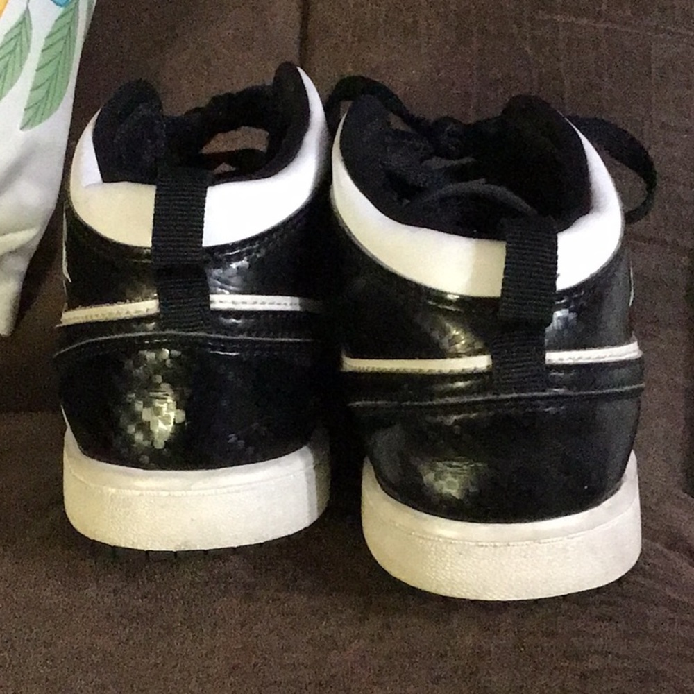AIR JORDAN KIDS SHOES - Picture 8 of 13